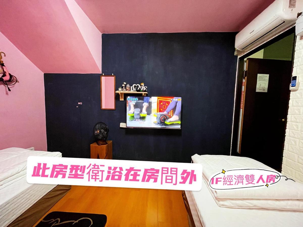 Апартаменты A Lot Of Music And Breakfast Taitung Экстерьер фото